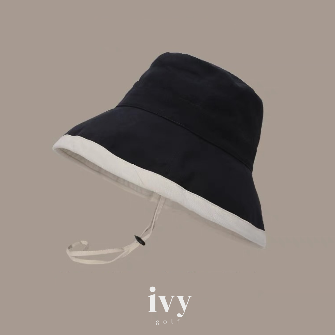 Topi bicolor dengan tali leher