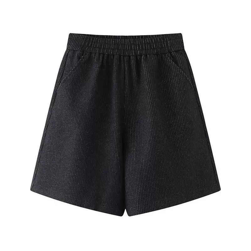 Simple basic Emily shorts