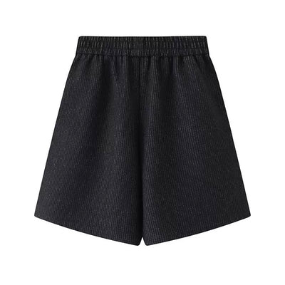 Simple basic Emily shorts