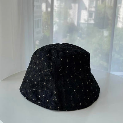 Topi renda bunga