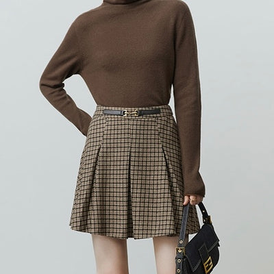 Autumn check tax with belt