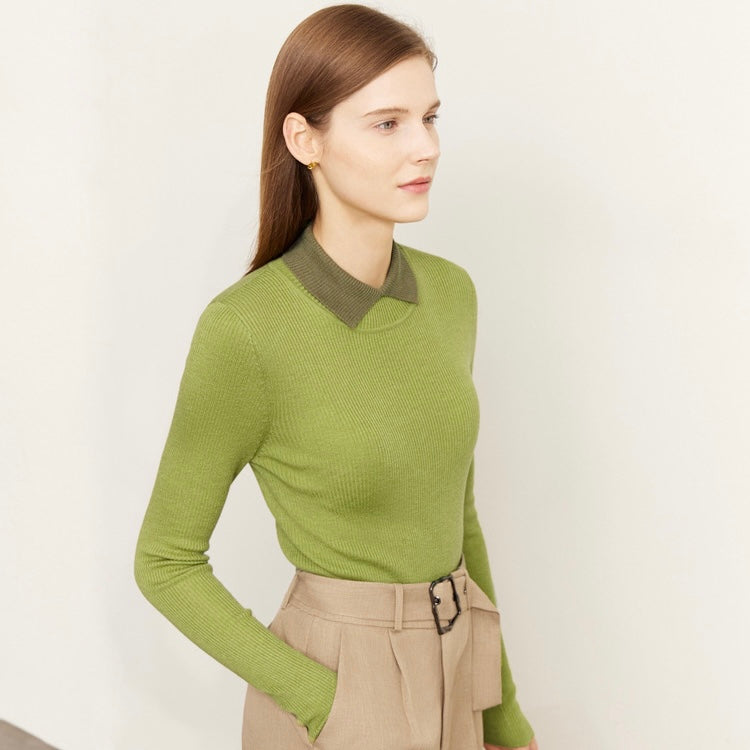 Tightnit with bicolor collar