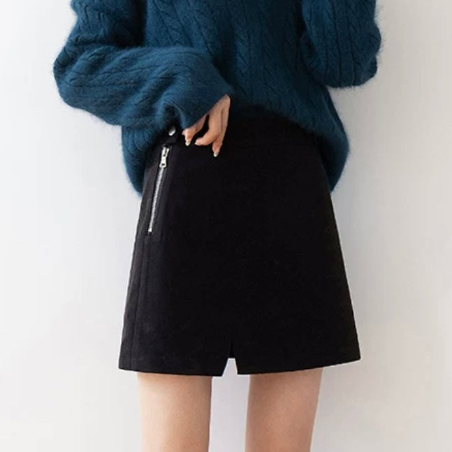 A line side zip skirt