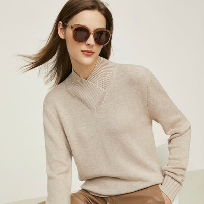 High V neck knit pullover